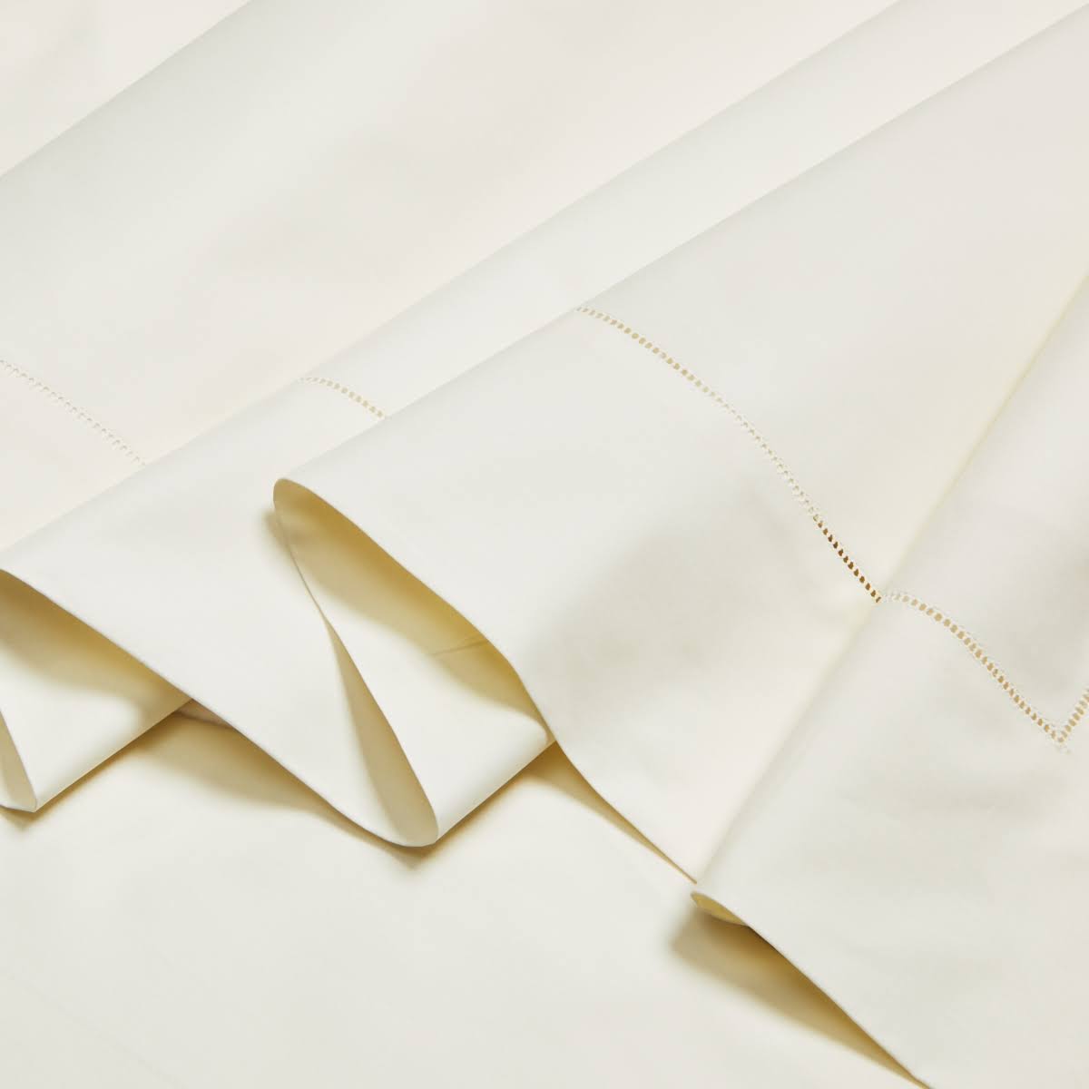Aquamarine Flat Sheet King E6206
