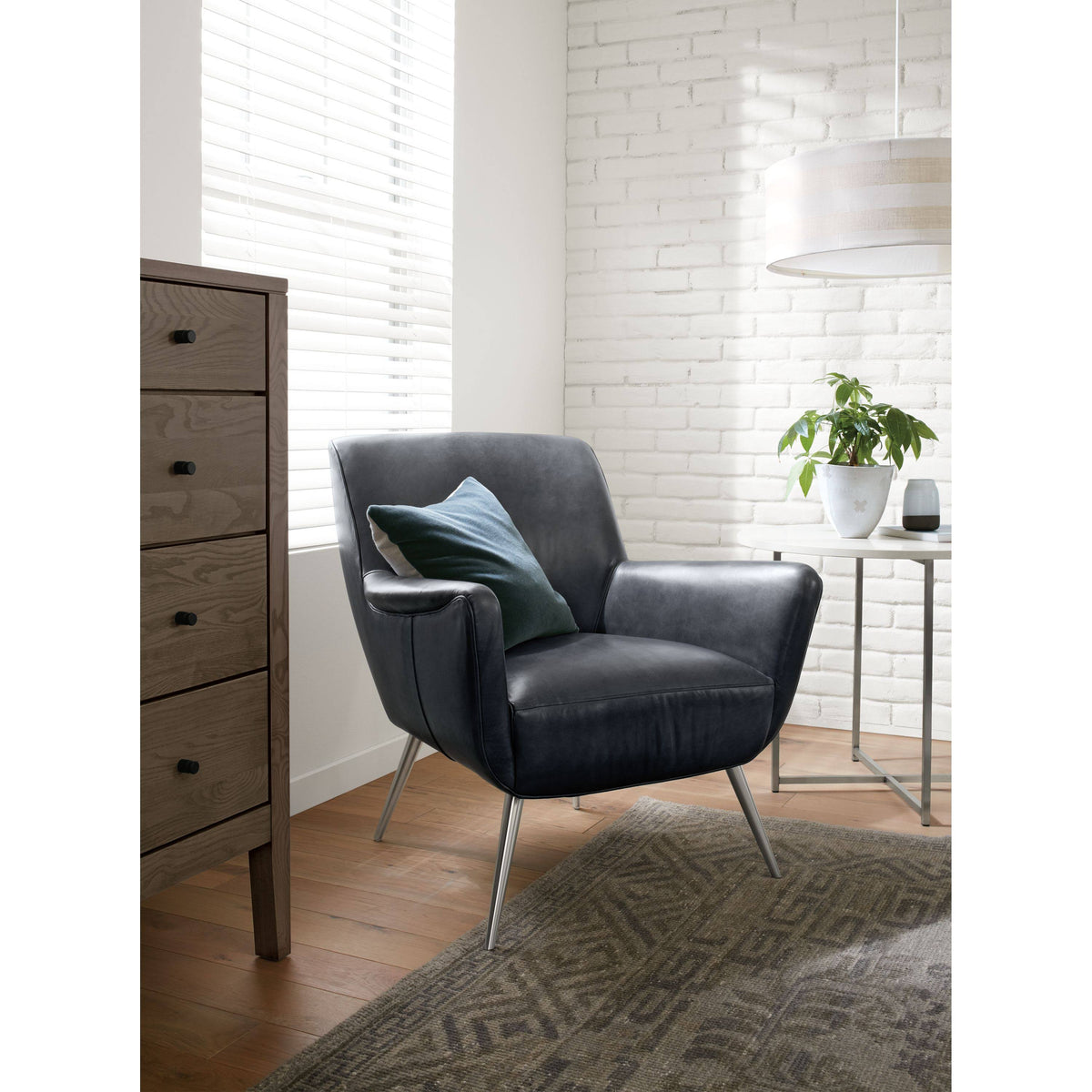 Round End Table in Stainless Steel 18 Diameter 22H Grey Light Grey Quartz Top X805