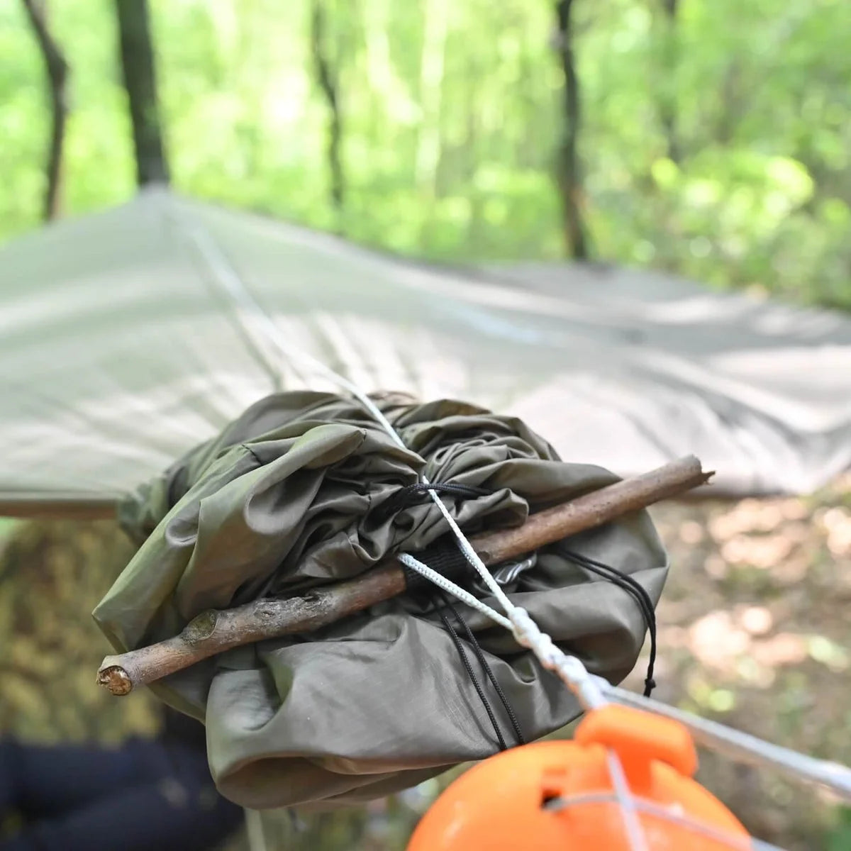 Gray HMWPE Tent Guyline Rope with Mini Reel L828