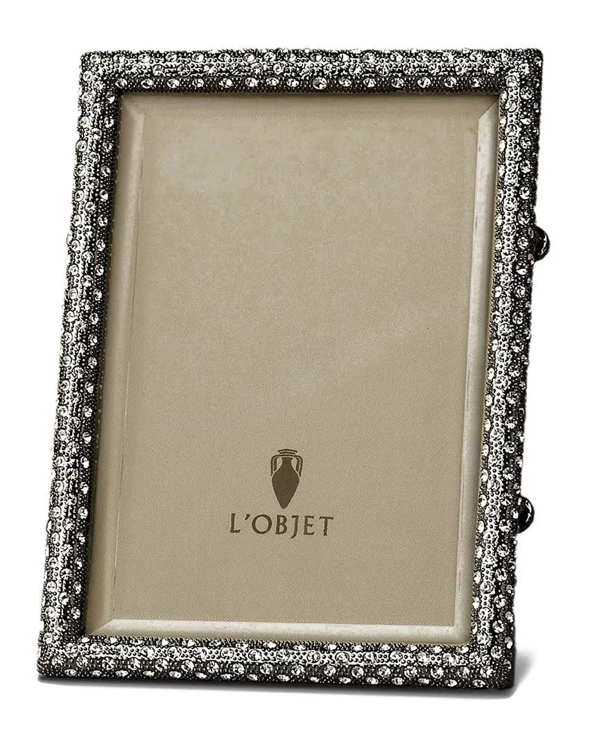 Rectangular Pave Frame Q10101