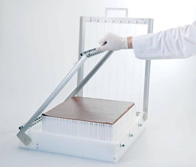Double Guitar Candy Slicer Cutting Arm Only H569934