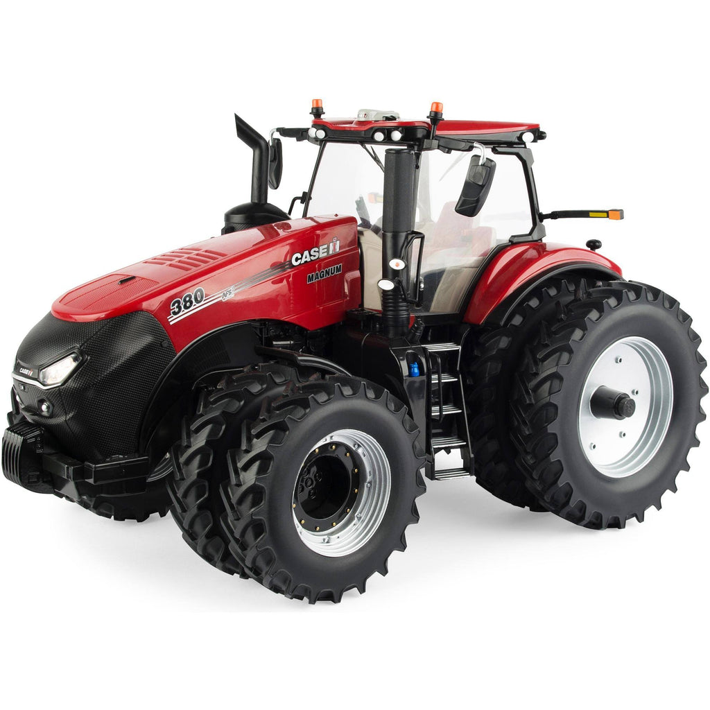 Red 1/16 Diecast Model P57981