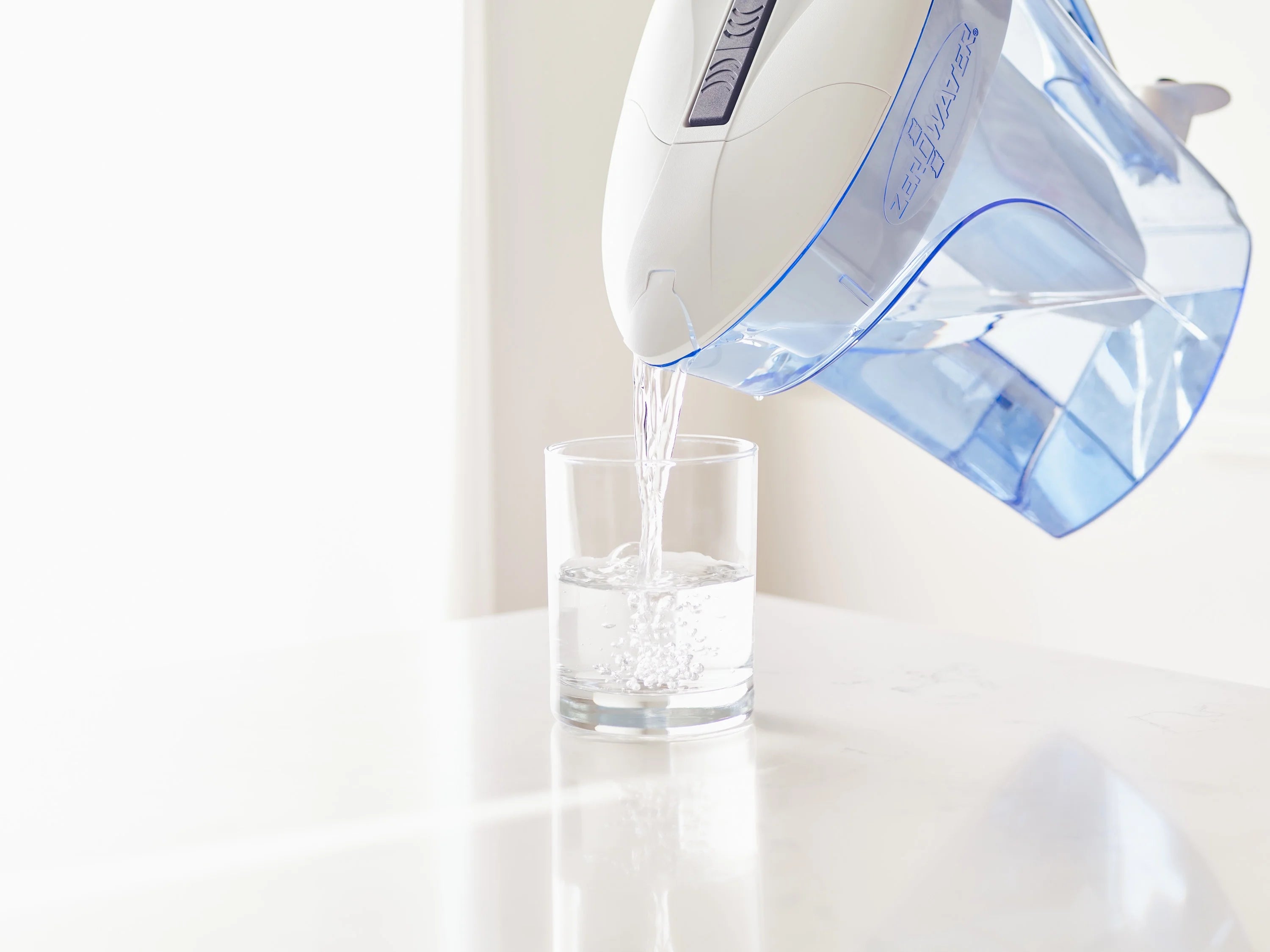 12 Cup Water Filtration Pitcher S207958