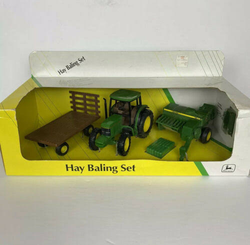 3 Piece Hay Baling Set 1/32 Scale Q2268