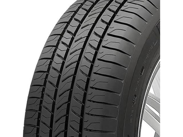 215/55R17 Tire D780